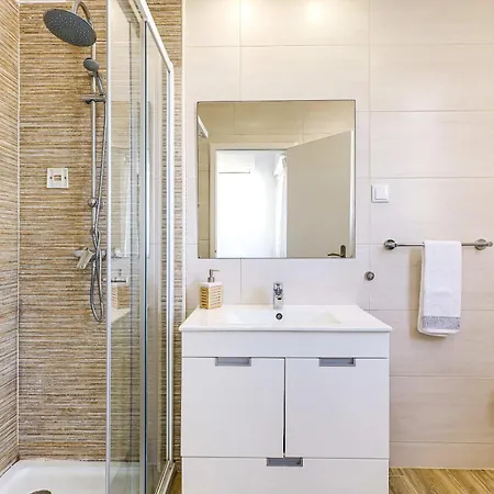 Casa Baleeira - Modern With Seaview Daire *