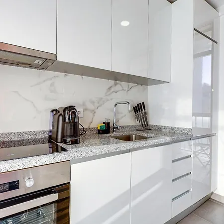 Casa Baleeira - Modern With Seaview Daire